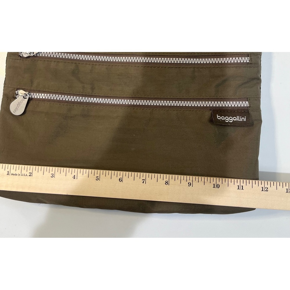 Baggallini Crossbody Bag Travel Purse Lightweight Shoulder Bag Olive Green - Picture 6 of 7